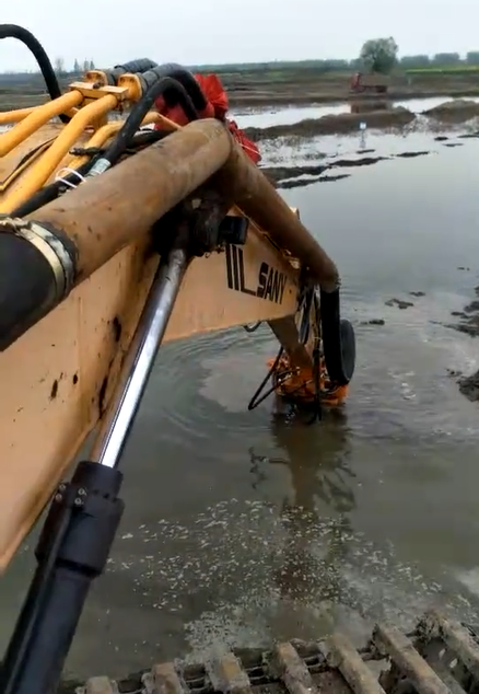 挖掘机清淤泵