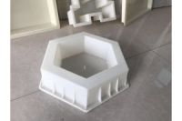 實(shí)心六角護(hù)坡模具質(zhì)量對(duì)比