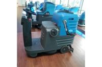 洗地機(jī)吸水膠條配套小型駕駛式洗地機(jī)菲邁普Mxr22