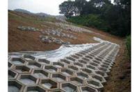 供應(yīng)河道護(hù)坡模具_(dá)振通模具