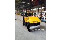 2018年銷量的1噸座駕式全液壓壓路機(jī)
