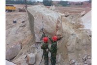 小型劈裂機多少錢一臺 液壓劈裂機