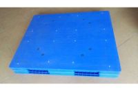 加鋼管塑膠棧板