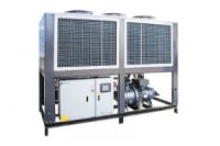風冷螺桿式冷水機—BSL(單機型7℃)300KW-700KW