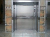 張家口雜物電梯鏈?zhǔn)絺鞑穗娞莨? class=