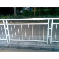 阳东京式交通护栏生产厂家 江门道路中央市政护栏报价