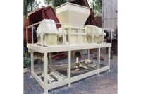 動(dòng)物尸體撕碎機(jī)可將動(dòng)物尸體無(wú)害化處理專(zhuān)業(yè)可信賴(lài)