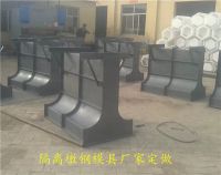 水泥防撞護(hù)欄鋼模具 (3)