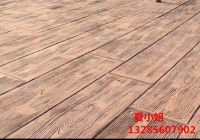 (XQR~)4U[[D{@2MRT]LV~4M_副本