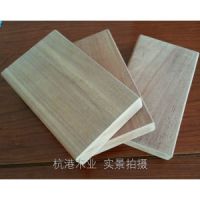 非洲菠蘿格和巴新菠蘿格顏色