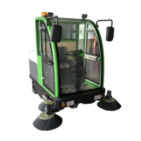 HOT全封闭电动驾驶式扫地车工业专用扫地喷水吸尘垃圾清扫车