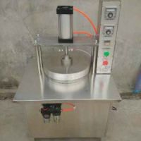 薄單餅怎么生產(chǎn)的，薄單餅壓餅機(jī)，自動(dòng)分割面團(tuán)面劑子機(jī)