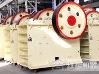 這是顎式破碎機(jī)干的事兒，沒(méi)有對(duì)手，制造對(duì)手來(lái)超越？