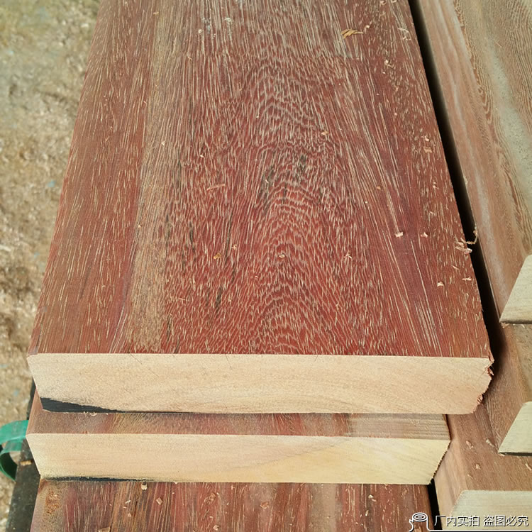 红铁木板材