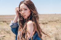 明星商演活動(dòng)多少-鄧紫棋出場(chǎng)費(fèi)多少-明星出場(chǎng)費(fèi)