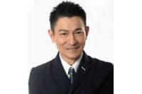明星直播帶貨 流量變現(xiàn)新出口 劉德華直播帶貨報價多少