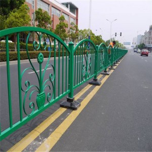 定制各类市政护栏 公路分隔栏杆 深圳3型防撞护栏